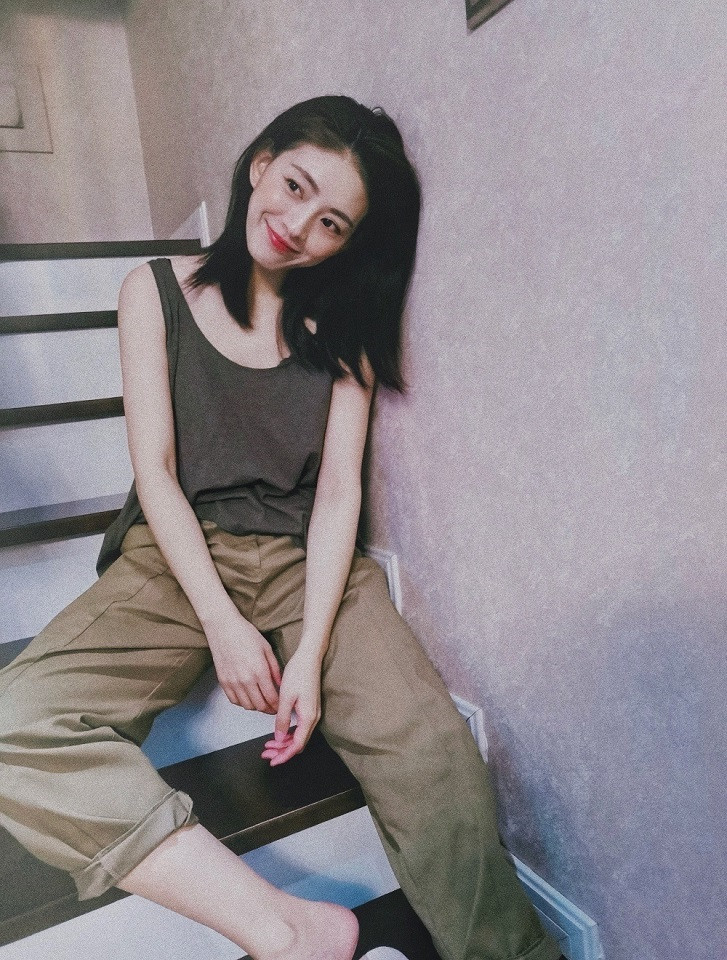 《以家人之名》女演員私服4：王薇 飾演 杜鵑