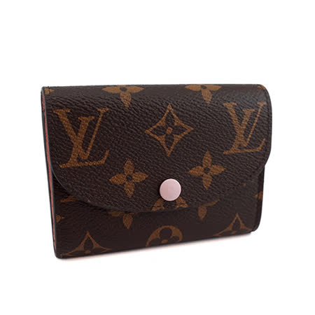 【產品規格】 品牌：LOUIS VUITTON 產地：西班牙製造 材質：經典Monogram帆布 + 芭蕾舞粉色皮革內裡 尺寸：寬度8 x 長度11 x 厚度2.5 公分 款式：卡片套，2個信用卡夾層
