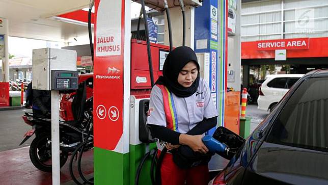 Pertamina Turunkan iHargai Pertamax Cs iCeki Rinciannya