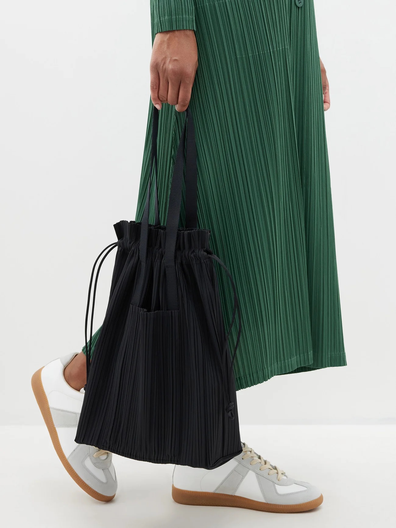 PLEATS PLEASE ISSEY MIYAKE Pleats large technical-pleated tote bag