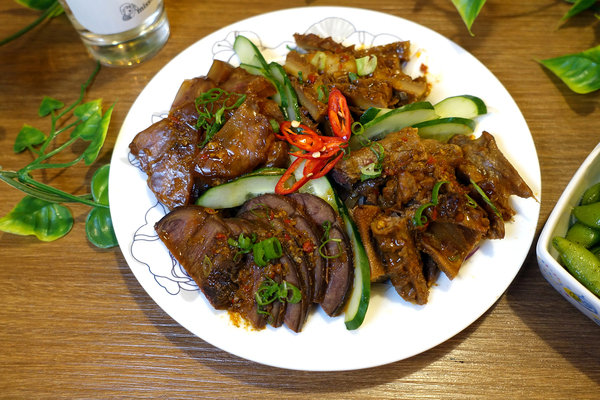 西門町好吃滷味-Miss酒香滷味，台北西門好吃冷滷味，初戀沙拉、懶人鴨翅美味不沾手，看電影、追劇、聊天解饞點心