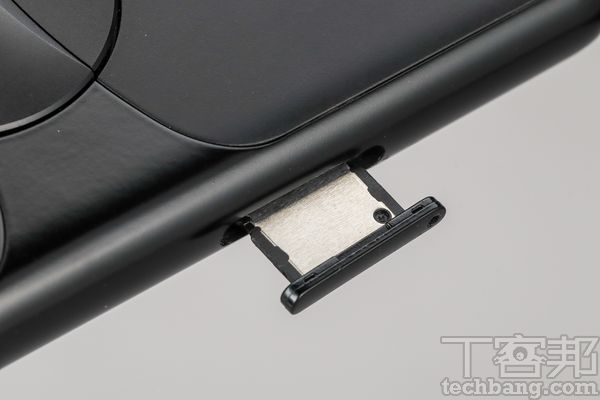 部分口譯機亦加入上網功能，在翻譯之餘還能作為Wi-Fi分享器，打造多重用途。