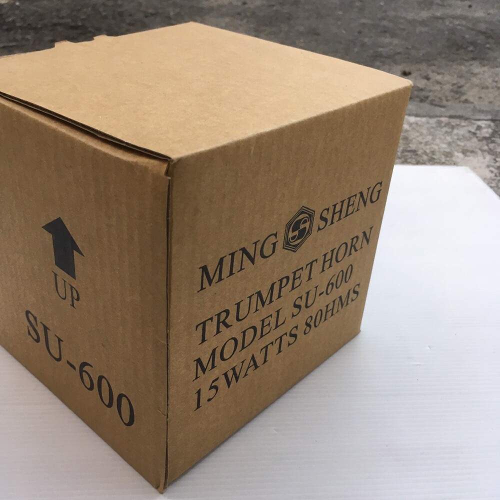 ㊣台灣製造 MADE IN TAIWAN㊣ 產品名稱：MING SHENG 明新 SU-600 戶外喇叭防水喇叭號角廣播喇叭宣傳喇叭 15瓦(W) 產品型號：SU-600 產品說明： 。輸出功率：15