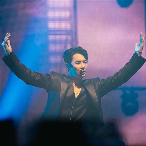 39歲男星曝婚訊！甜娶超正空姐女友