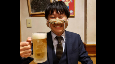 一張嘴巴一個坑 飲食專用口罩