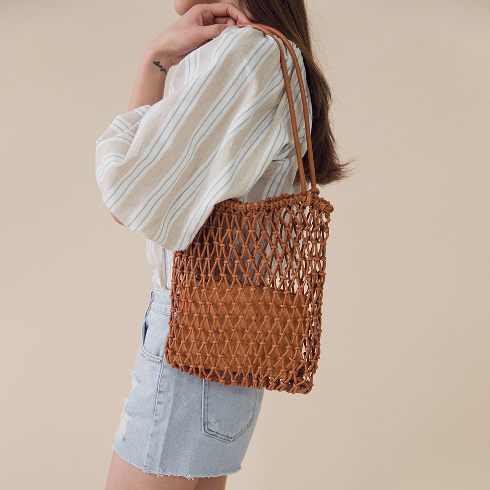 [ROCOSIX官方旗艦店]混紡編織網狀肩背包(附小包)