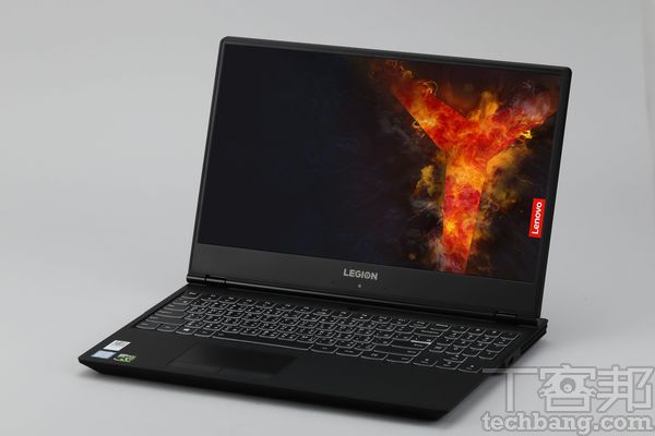 Lenovo Legion Y530－ 沉穩低調的電競筆電