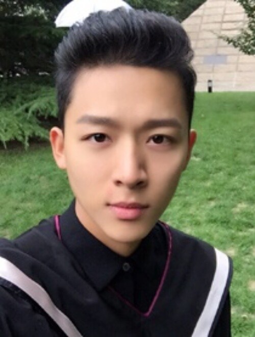 近期爆火男星的青澀舊照！鄧為、成毅風格差異大，陳哲遠、曾舜晞從小顏值就高！