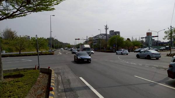 台86線與台19甲線路口號誌改善 勁報 Line Today