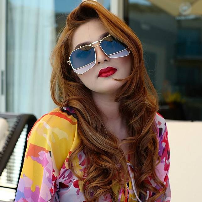 Warna Rambut Wanita Indonesia