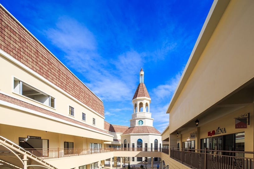 全台30間星巴克特色門市盤點！星巴克不只進駐古宅，鐘樓門市、貨櫃屋門市也超美超好拍