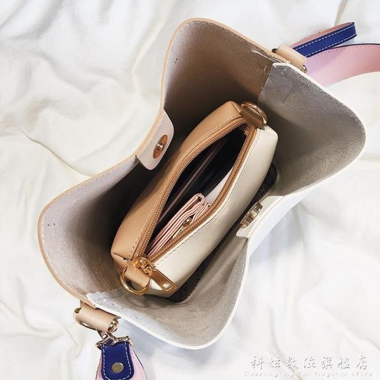 夏天小包包女新款潮手提單肩包韓版寬帶百搭斜背包少女水桶包 秋冬新品特惠