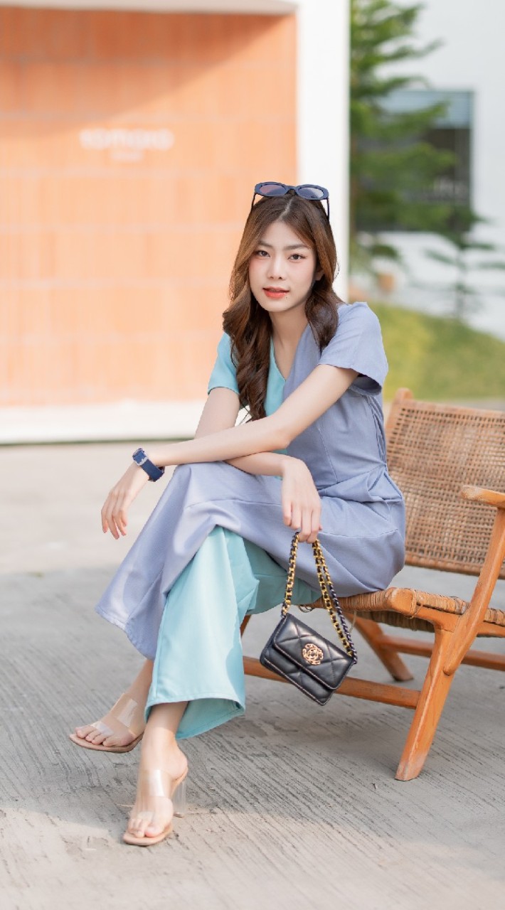 Sista Box ขายส่ง เสื้อผ้าแฟชั่นผู้หญิง
