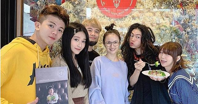 吃飯巧遇林依晨素顏現身！　孫生揭她「私下真實個性」：無極限