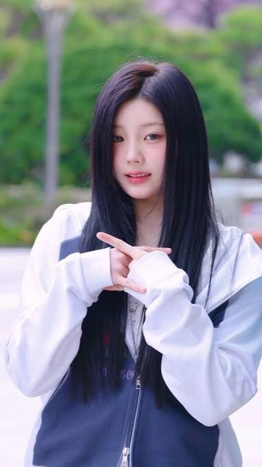 ILLITのウォンヒ好き集まろー❣️