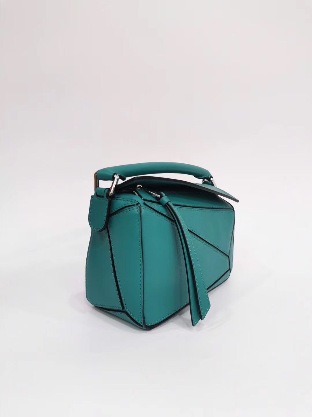 【Chiu189英歐代購】LOEWE Mini Puzzle 迷你 羅威 拼圖包 肩背包