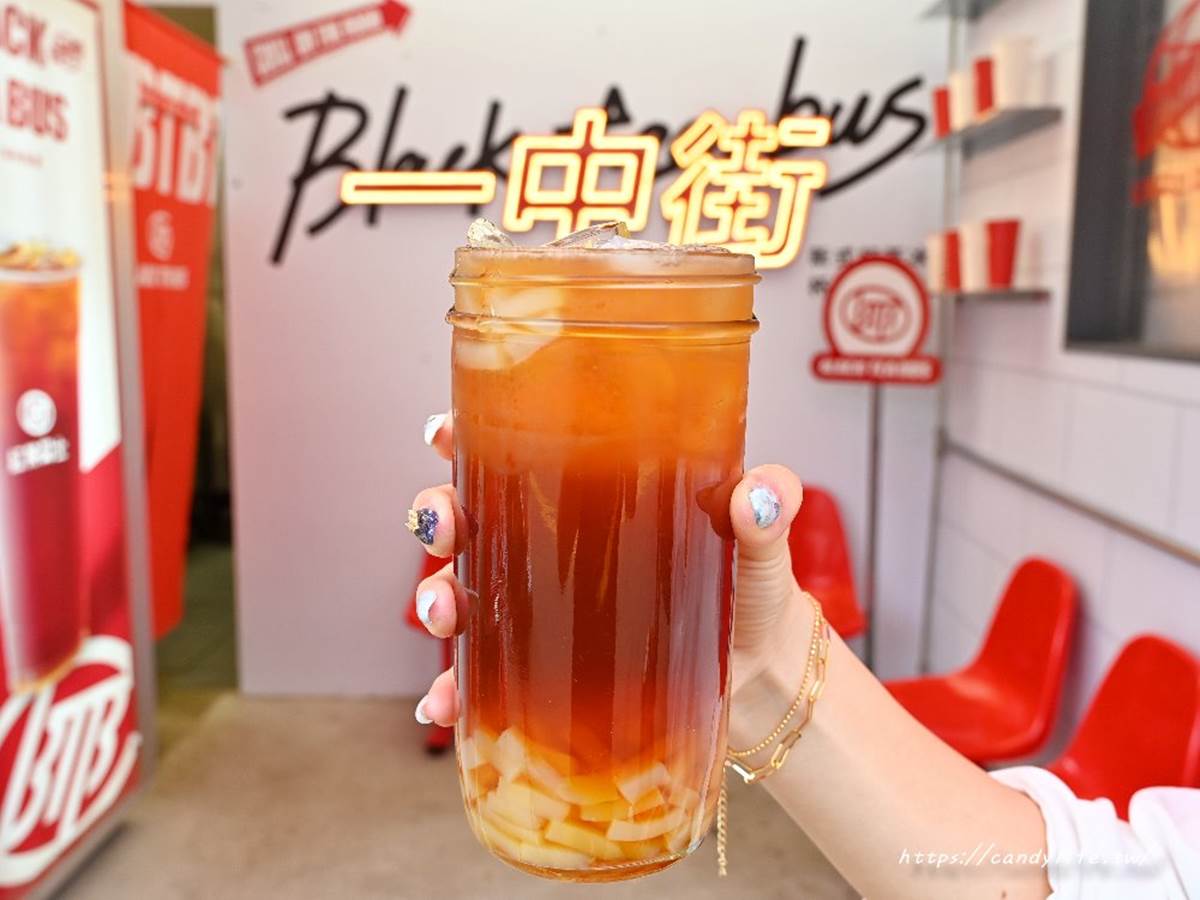 台中人喝過都說讚！10家「最強手搖飲」：1000cc整桶水果茶、開門就排爆