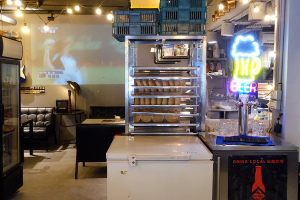 萬芳醫院站美式餐廳-Patio 46沛緹歐，中國科技大學、警察學校旁手工特製漢堡、義大利麵，文山區家庭聚餐、活動包場餐廳