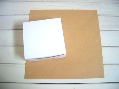 正方形の箱のラッピングのコツ