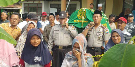 ™  Keluarga Menolak Jenazah Rosita Diautopsi