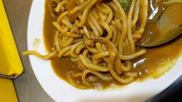 【基隆美食】阿華炒麵-排隊人潮從來沒有斷過的基隆廟口必吃美食