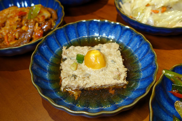 不糾結清粥小菜，台北ATT 4 FUN清粥小菜，正餐宵夜都有賣(含不糾結清粥小菜訂位、價位、包廂資訊)