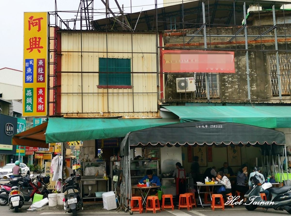 蒜味控集合啦！全台７家最強爆蒜美食：限量蒜香烤雞、芋泥蒜香包、蒜粒湯包