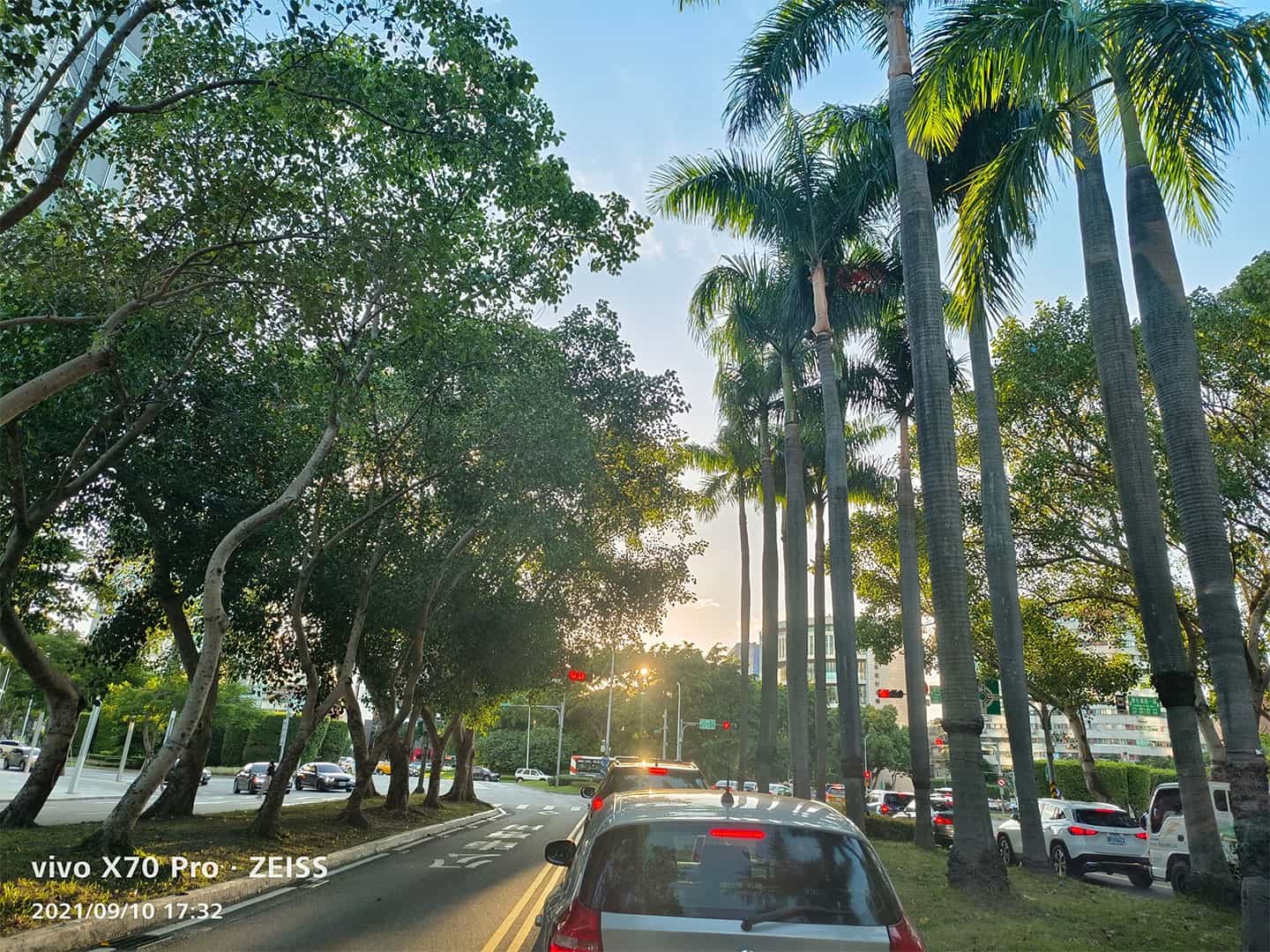 新世代蔡司攝影旗艦 vivo X70 Pro 深度評析，大量實拍測試見真章！