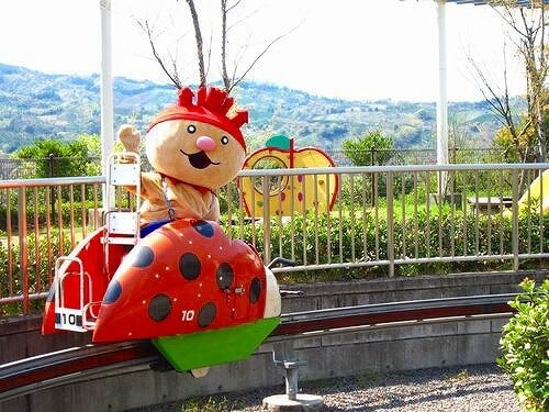 大洗に巨大 室内遊園地 Open 遊び充実