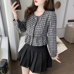 ◎皮帶是搭配物非商品|◎創造時尚話題|◎穿出自我風格品牌:ALLK品牌定位:流行品牌適穿對象:女生款式:造型上衣袖長:長袖顏色:白色系,黃色系,藍色系,灰色系適穿季節:春夏主材質:人造纖維尺寸:2XL