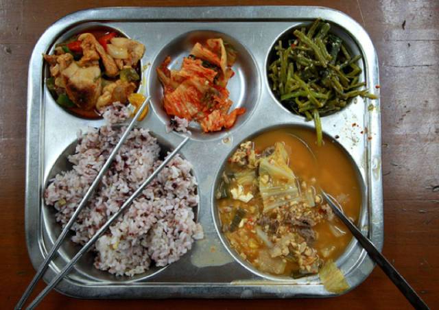 7 Menu Makanan Sekolah dari Berbagai Negara Ini Sungguh Menggiurkan, Indonesia Kapan?