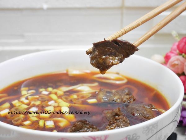 宅配美食【國家金牌御廚 奇真會館】#水蛙師 #冷凍料理包 #即時包 #調理包 #牛肉麵 #牛肉湯 #牛肉麵料理包 (8).JPG