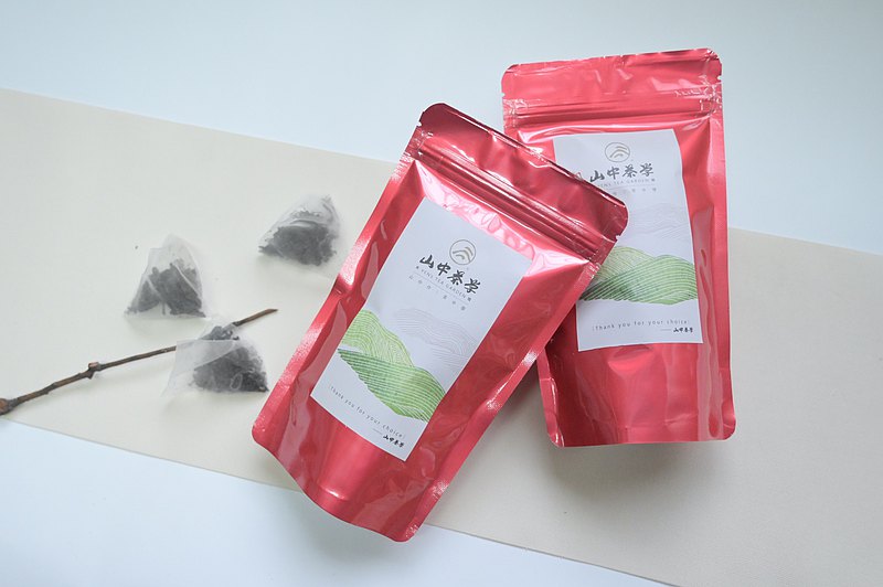 珍珠原葉紅茶禮盒，小葉種紅茶如珍珠般的外觀，茶湯順口香甜，帶有淡淡的蜜香味~