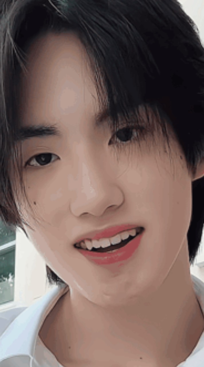 🌸>คุยเล่น:หาเพื่อน:หาเเฟน<😘