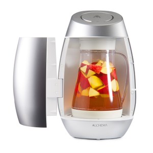 超過百個美味酒譜任你選（梅酒, 清酒, 葡萄酒, 啤酒, 蜂蜜酒） 無師自通自釀酒App引導 輕鬆控制酒精濃度（4度～14度） 輕鬆控制酒體甜度（不甜～甜） 配餐文章教學 自釀技術分享