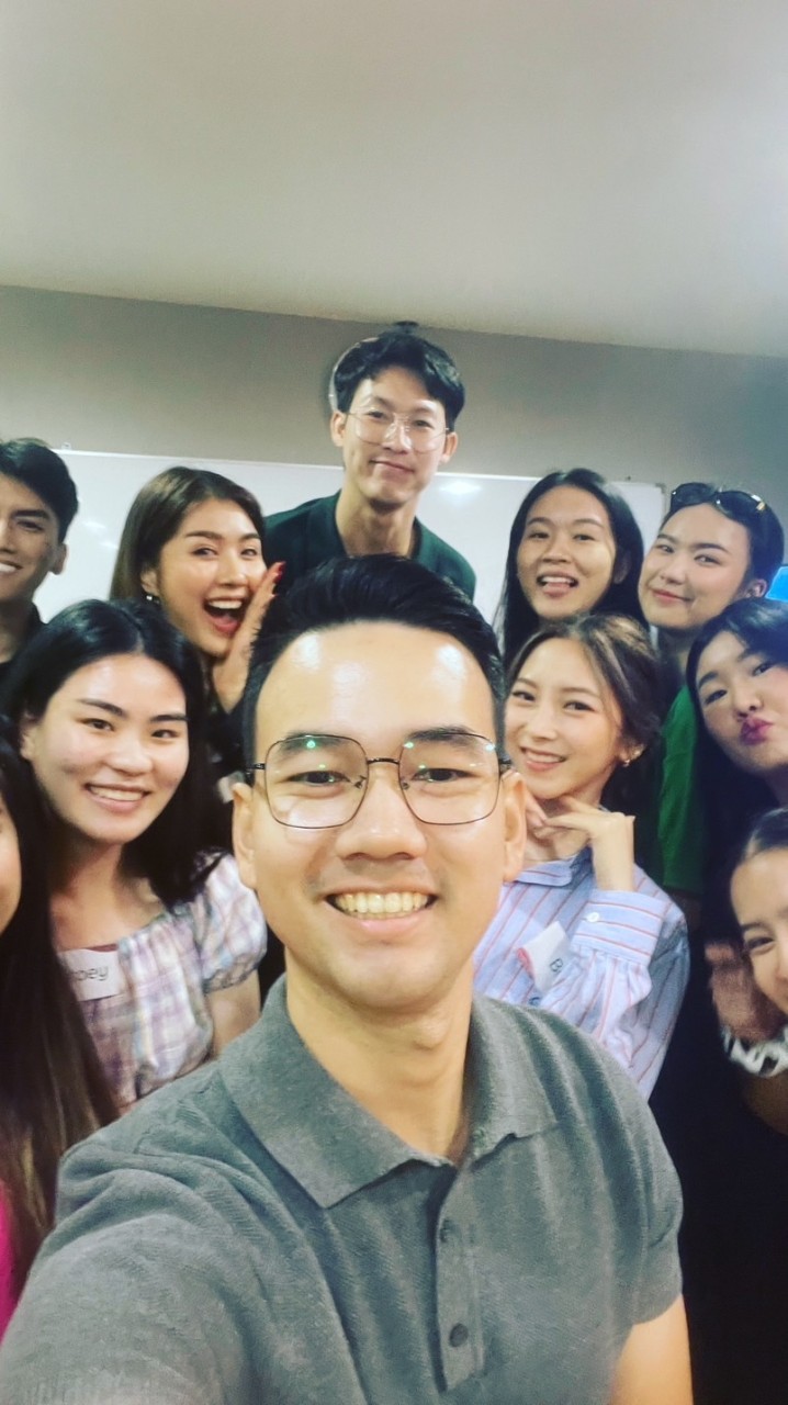 Edutainment English By Kru Best