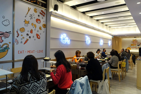 鉄火鍋環球板車店，板橋車站火鍋店，樂軒旗下平價小火鍋，298起附餐無限吃到飽的板橋個人小火鍋(含鉄火鍋菜單) 