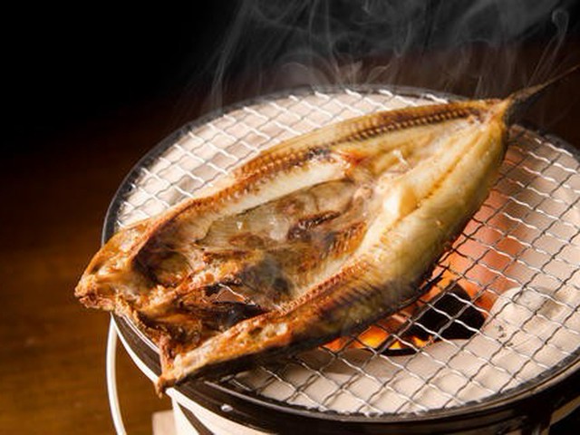 ホッケ開きは家でも焼ける グリルとフライパンでの焼き方徹底解説 オリーブオイルをひとまわしニュース