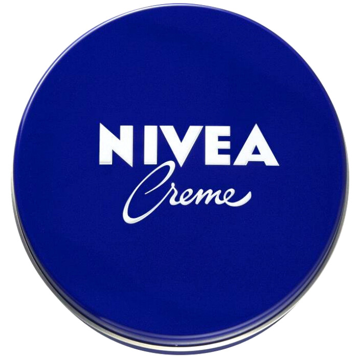 NIVEA來自拉丁語「nix，nivis」，指得是「雪」，而妮維雅從字面翻則是「白雪公主」的意思，1911年創始於德國的妮維雅藍罐，由皮膚科醫師和藥劑師所研發，藉由快速攪拌的奶油機器，利用綿羊油醇和獨