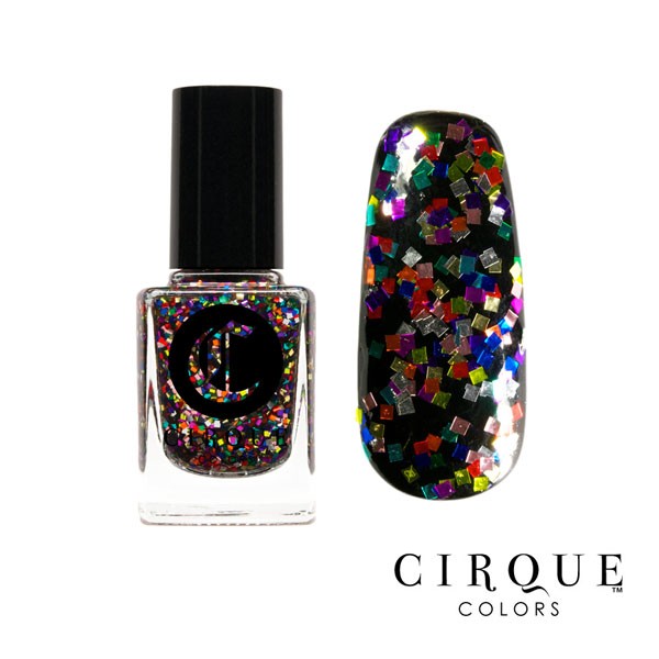 例如The debut collection中的Dark Horse,使用了12個顏色所混搭調配，讓它的完成色彩飽和豐富，就如同紐約這個城市帶給我們的感覺，永遠那麼有活力、那麼的多變、能量無限CIRQ