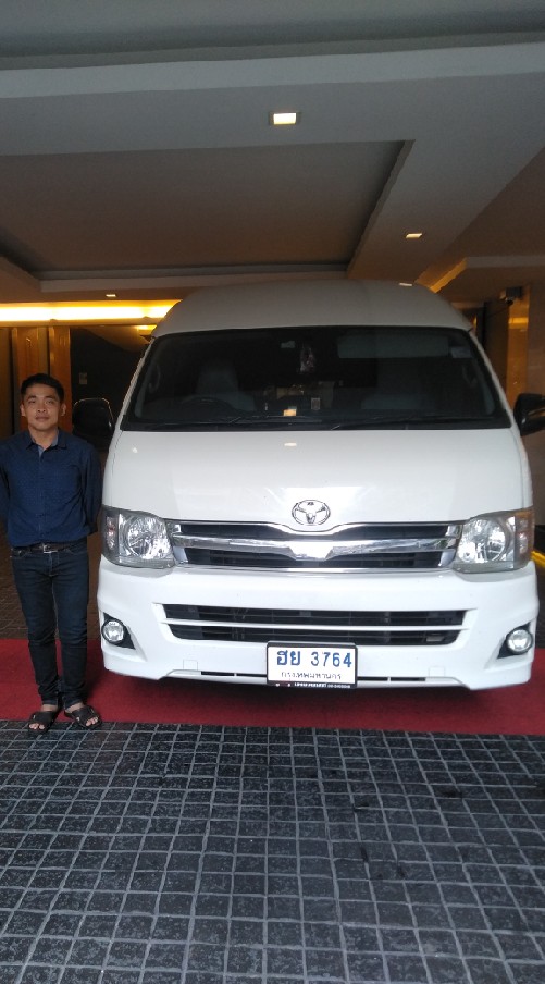 taxi van service