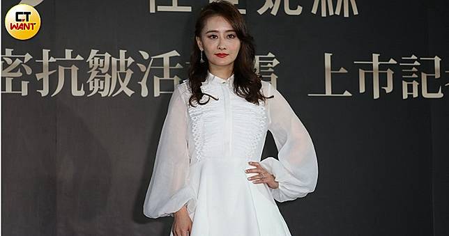 瓊瑤女神陳德容現身　44歲肌膚光滑驚呆眾人