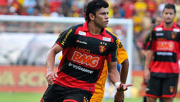 Ciro Alves bersama Sport Recife.