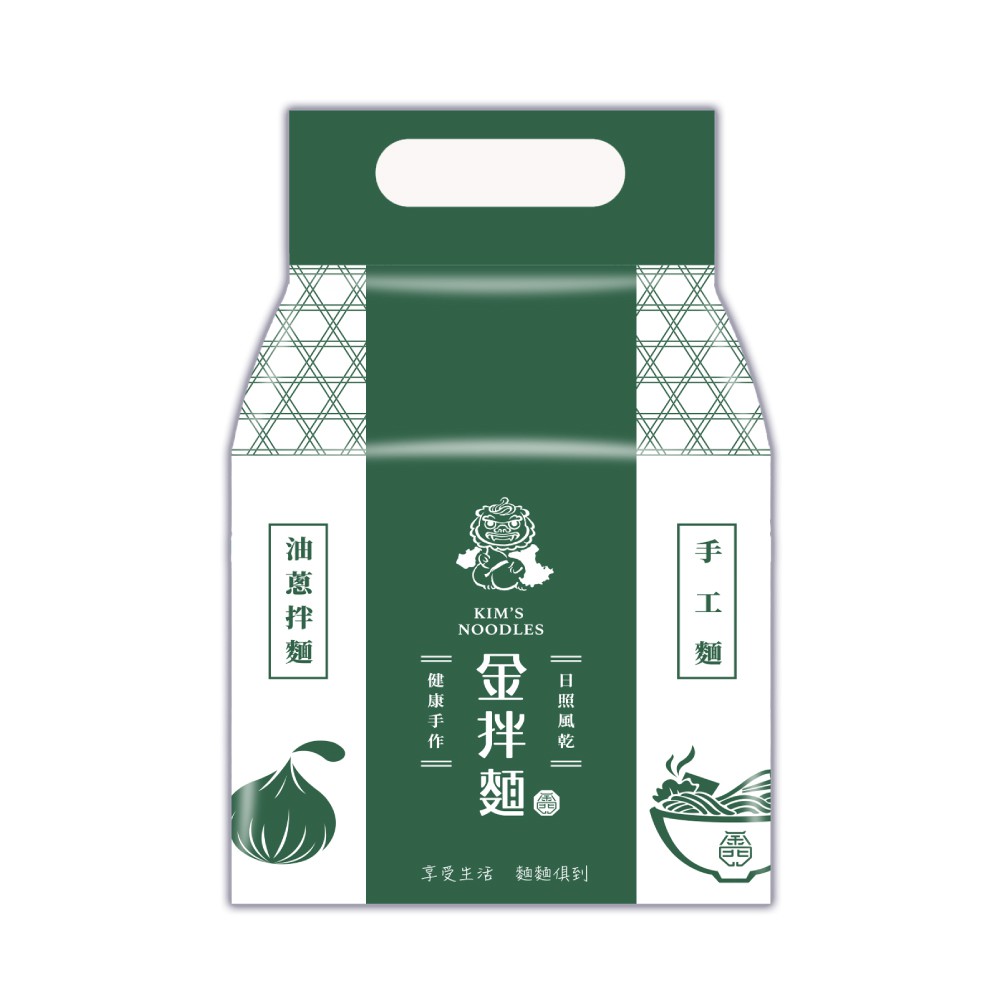 品名：金拌手工麵【經典油蔥口味】內容物/規格：120g*4入/袋保存期限：常溫保存15個月成分：小麥麵粉、油蔥醬包產地：台灣營養標示：詳見商品圖認識金門，從”金拌麵”開始堅持手工日曬風乾，【金拌手工麵