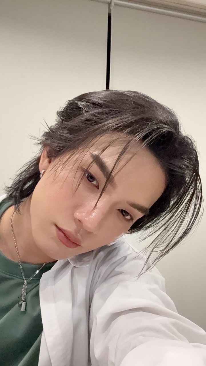 #VoteForYongyutt