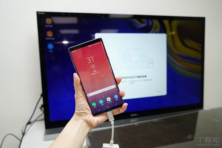 內建在三星 Galaxy Note 9 裡的 Samsung DeX 動手玩