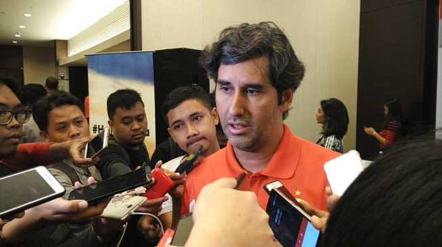 Persib Bandung, Alasan Teco Rela Persija Dipecundangi Espanyol?