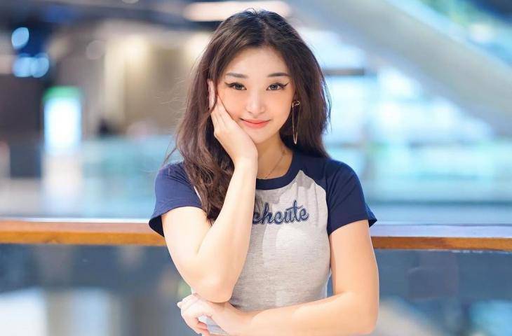 5 Fakta Menarik Livy Renata Cewek Cantik Yang Bikin Gamer Kesengsem Hitekno Line Today