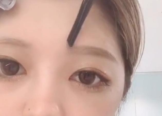 韓国風の眉毛は 眉尻 を意識 最旬アーチ眉 並行眉の書き方 C Channel