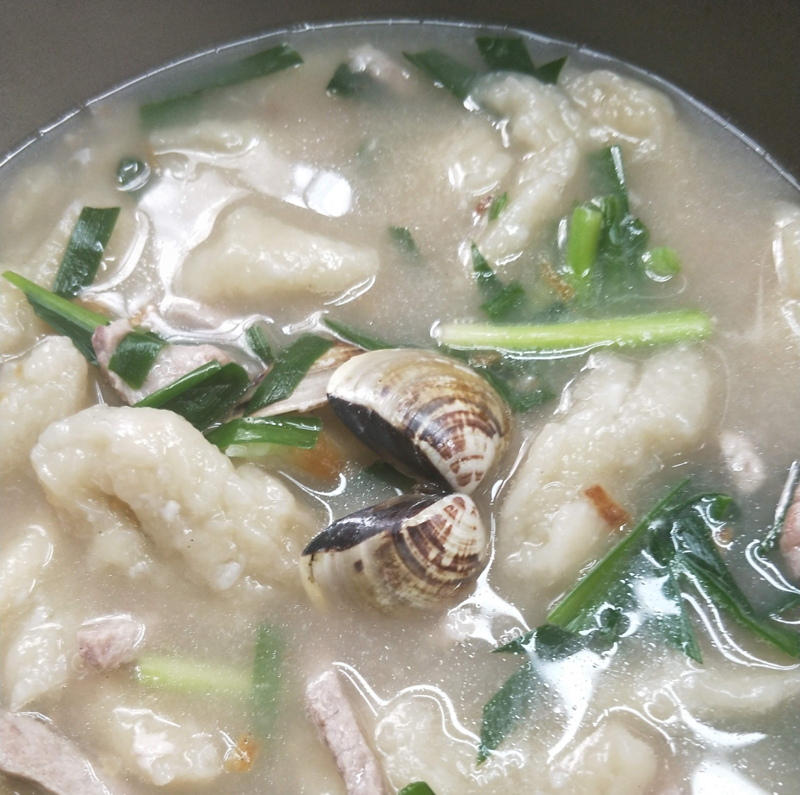 亞當麵疙瘩小吃店